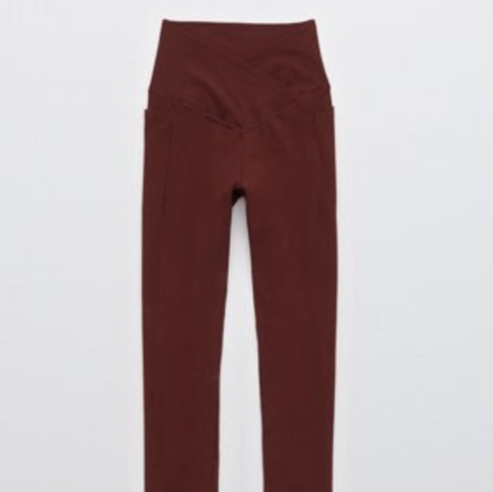 Aerie Crossover Pocket Legging